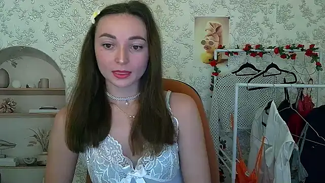  Barbie Kiss  online show from November 23, 2025, 3:11 pm