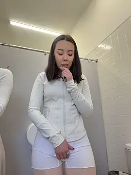 Snapshot of Asian_Asami chatting on July 4, 2026, 2:43 pm Asian Asami online show from July 4, 2026, 2:43 pm