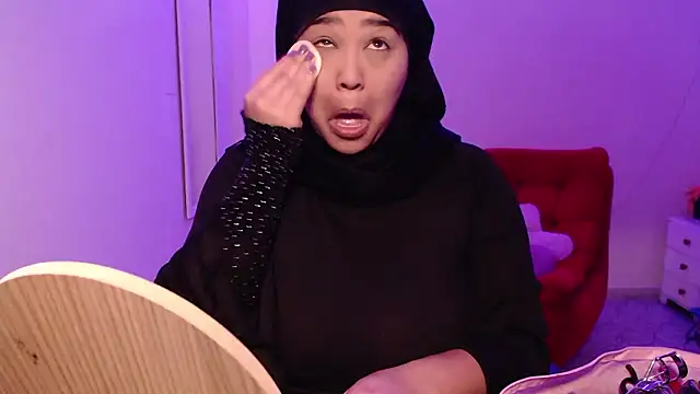 Snapshot of VenussTits97 chatting on January 14, 2026, 11:30 pm VenussTits97 online show from January 14, 2026, 11:30 pm