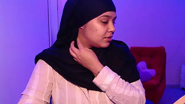 Snapshot of VenussTits97 chatting on January 14, 2026, 12:03 am VenussTits97 online show from January 14, 2026, 12:03 am