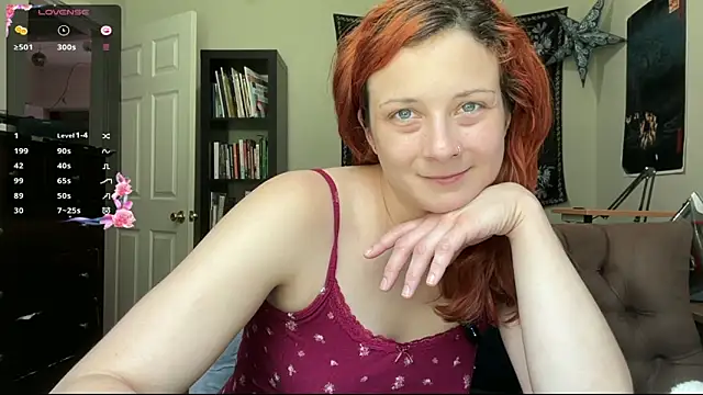 Snapshot of Aria_Fields chatting on June 5, 2026, 6:13 pm Aria Fields online show from June 5, 2026, 6:13 pm