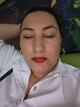 catalina boobs online show from May 17, 2026, 9:15 pm