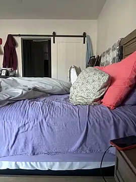 PeytonJohnn online show from November 17, 2025, 7:40 pm