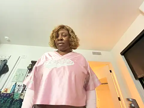 Snapshot of XXXLollipopsJuicy chatting on November 20, 2025, 7:31 am XXXLollipopsJuicy online show from November 20, 2025, 7:31 am