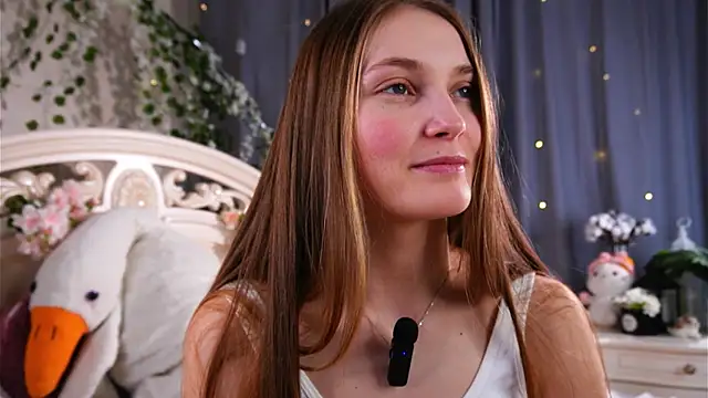 MonaEldon online show from March 2, 2026, 8:10 am