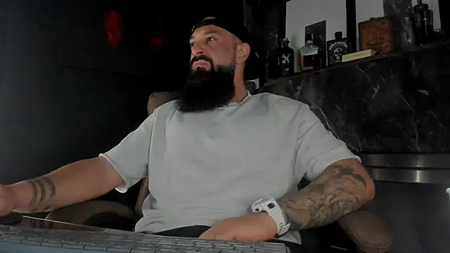 Snapshot of axxelrich_ chatting on October 27, 2025, 5:08 am axxelrich online show from October 27, 2025, 5:08 am