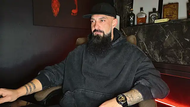 Snapshot of axxelrich_ chatting on December 1, 2025, 5:08 am axxelrich online show from December 1, 2025, 5:08 am