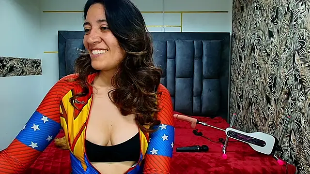 VioletaScott  online show from January 13, 2026, 2:21 pm