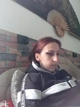 Snapshot of kriszy_baby chatting on February 19, 2026, 8:00 am kriszy baby online show from February 19, 2026, 8:00 am