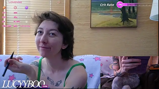 lovelylucyy online show from December 4, 2025, 5:56 pm