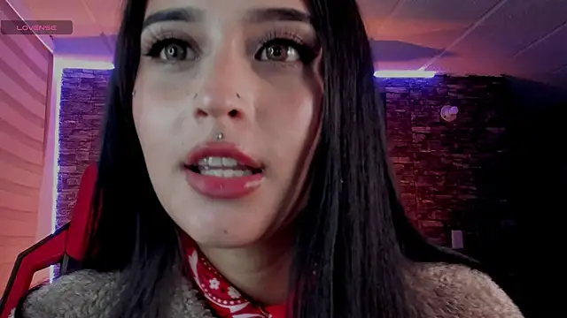 Charlotte greys online show from November 29, 2025, 11:27 pm