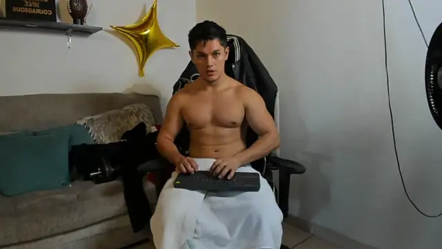 julian wallace online show from October 13, 2025, 7:15 pm