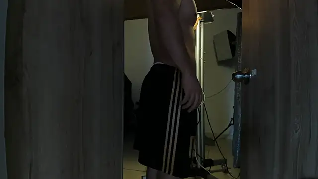 julian wallace online show from October 30, 2025, 3:20 pm