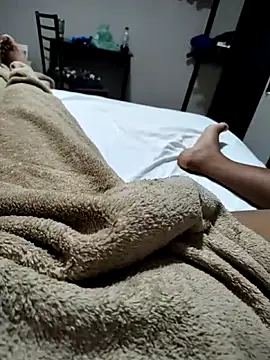 Snapshot of paulocte123 chatting on December 1, 2025, 12:33 am paulocte123 online show from December 1, 2025, 12:33 am