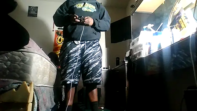 Snapshot of HBYAM chatting on November 5, 2025, 9:45 am HBYAM online show from November 5, 2025, 9:45 am