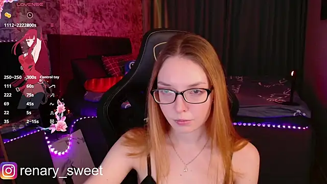 Snapshot of renary_sweet chatting on January 22, 2025, 9:21 pm renary sweet online show from January 22, 2025, 9:21 pm