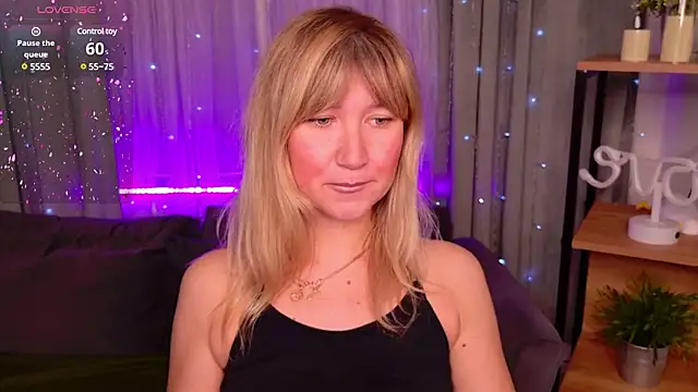 Snapshot of MilaBott chatting on March 14, 2025, 7:23 pm MilaBott online show from March 14, 2025, 7:23 pm