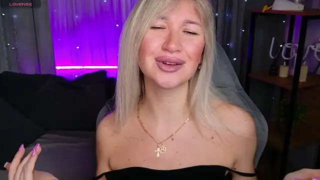 Snapshot of MilaBott chatting on November 20, 2025, 8:09 pm MilaBott online show from November 20, 2025, 8:09 pm