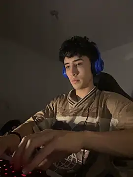 Snapshot of gojo_satoru_18 chatting on November 14, 2025, 5:33 am gojo satoru 18 online show from November 14, 2025, 5:33 am