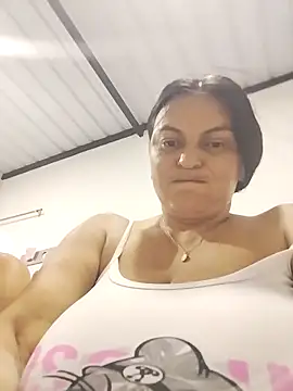 Horny-Mommy-Dirty online show from December 19, 2025, 2:37 am