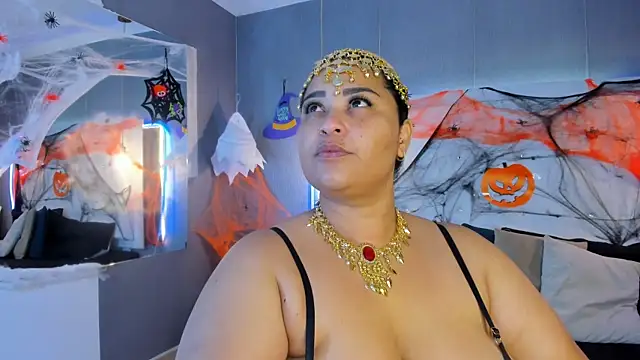 Clarigil online show from October 17, 2025, 10:00 pm