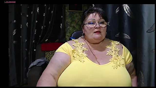 Goddess57 online show from April 11, 2026, 5:49 pm