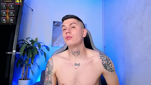 Snapshot of Yeiko_Romero_ chatting on February 18, 2026, 5:20 pm Yeiko Romero online show from February 18, 2026, 5:20 pm