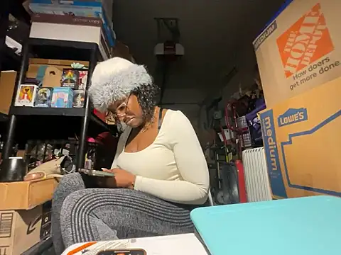 wynterheat online show from April 7, 2026, 7:10 am