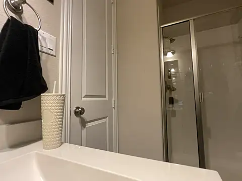 wynterheat online show from December 18, 2025, 9:03 am