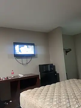 sexuallysubmissiveCD online show from March 8, 2026, 2:04 am