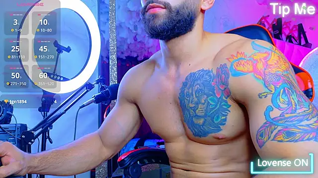 Rich boy01 online show from April 16, 2026, 4:02 am