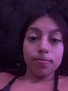 Snapshot of violet_casper_ chatting on February 28, 2025, 12:21 am violet casper online show from February 28, 2025, 12:21 am