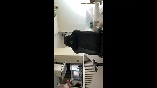 IsmaelRichardson online show from March 2, 2026, 1:29 pm