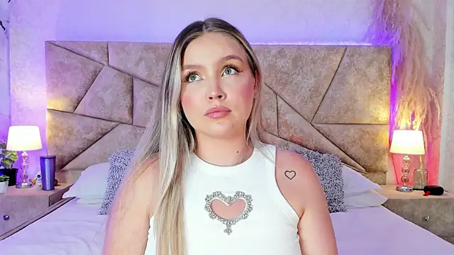 GaiaBaker online show from October 1, 2025, 10:24 pm