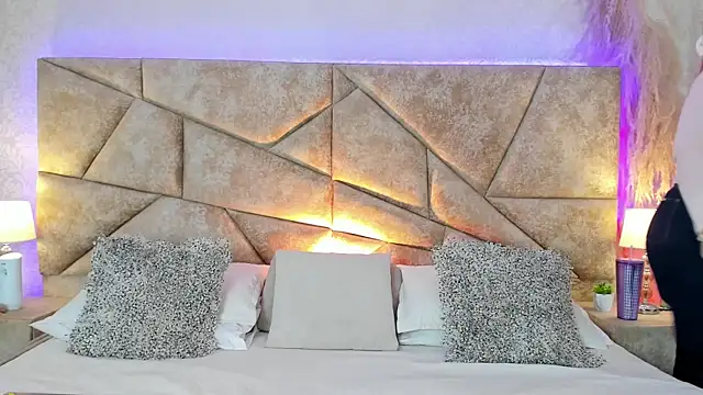 GaiaBaker online show from September 30, 2025, 1:33 am