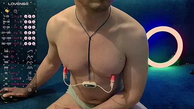 sasha nik online show from November 9, 2025, 7:56 am