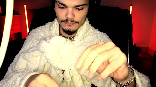 JordanShow online show from October 19, 2025, 9:28 pm