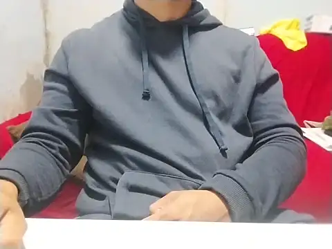 gustavorweb online show from April 27, 2026, 9:07 am