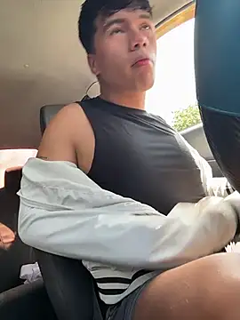 Logan smith1 online show from December 3, 2025, 6:07 pm