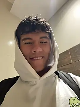 Logan smith1 online show from November 27, 2025, 7:58 pm