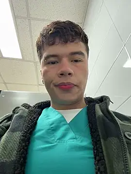 Snapshot of Logan_smith1 chatting on April 14, 2026, 12:54 pm Logan smith1 online show from April 14, 2026, 12:54 pm