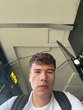 Snapshot of Logan_smith1 chatting on March 28, 2026, 9:16 pm Logan smith1 online show from March 28, 2026, 9:16 pm