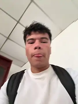 Logan smith1 online show from September 17, 2025, 8:33 pm