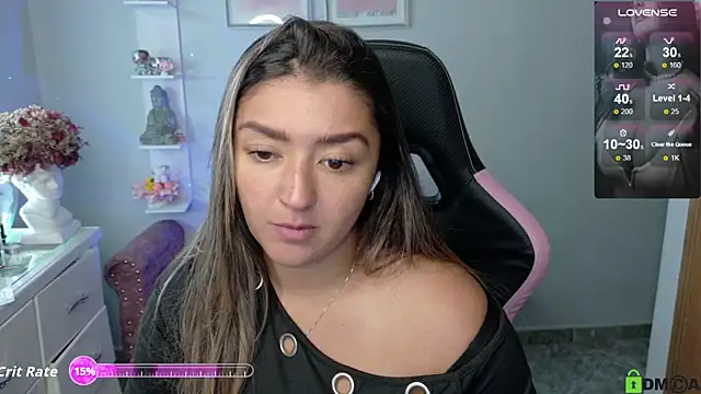 Snapshot of Melannyy_ chatting on June 14, 2026, 12:51 am Melannyy online show from June 14, 2026, 12:51 am