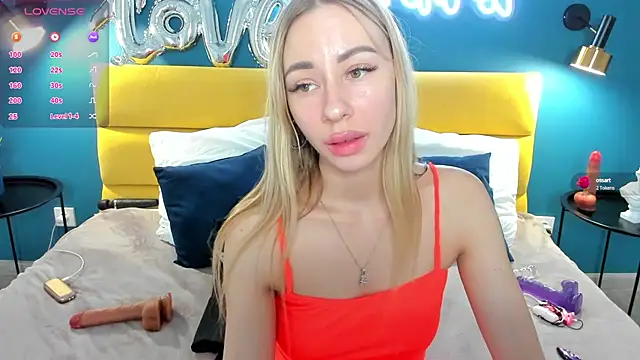 Snapshot of Diana_Garrett chatting on March 1, 2025, 8:02 am Diana Garrett online show from March 1, 2025, 8:02 am