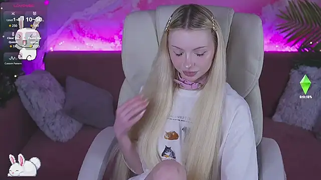 Snapshot of EviStar chatting on January 13, 2026, 8:40 am EviStar online show from January 13, 2026, 8:40 am