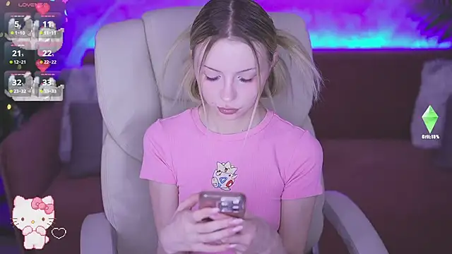 Snapshot of EviStar chatting on December 21, 2025, 8:16 am EviStar online show from December 21, 2025, 8:16 am