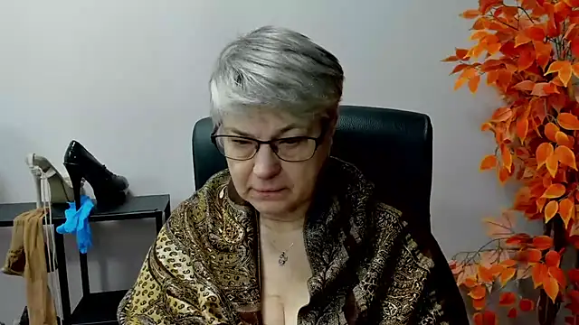 IrisDream online show from March 17, 2025, 7:24 am