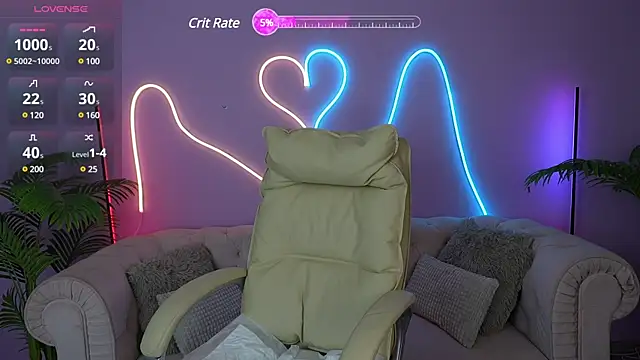 FoxyRayy online show from March 16, 2025, 12:00 pm