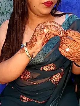 Cute-Raashii online show from October 15, 2025, 1:04 am